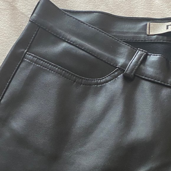 Leather Pants - Picture 10 of 16